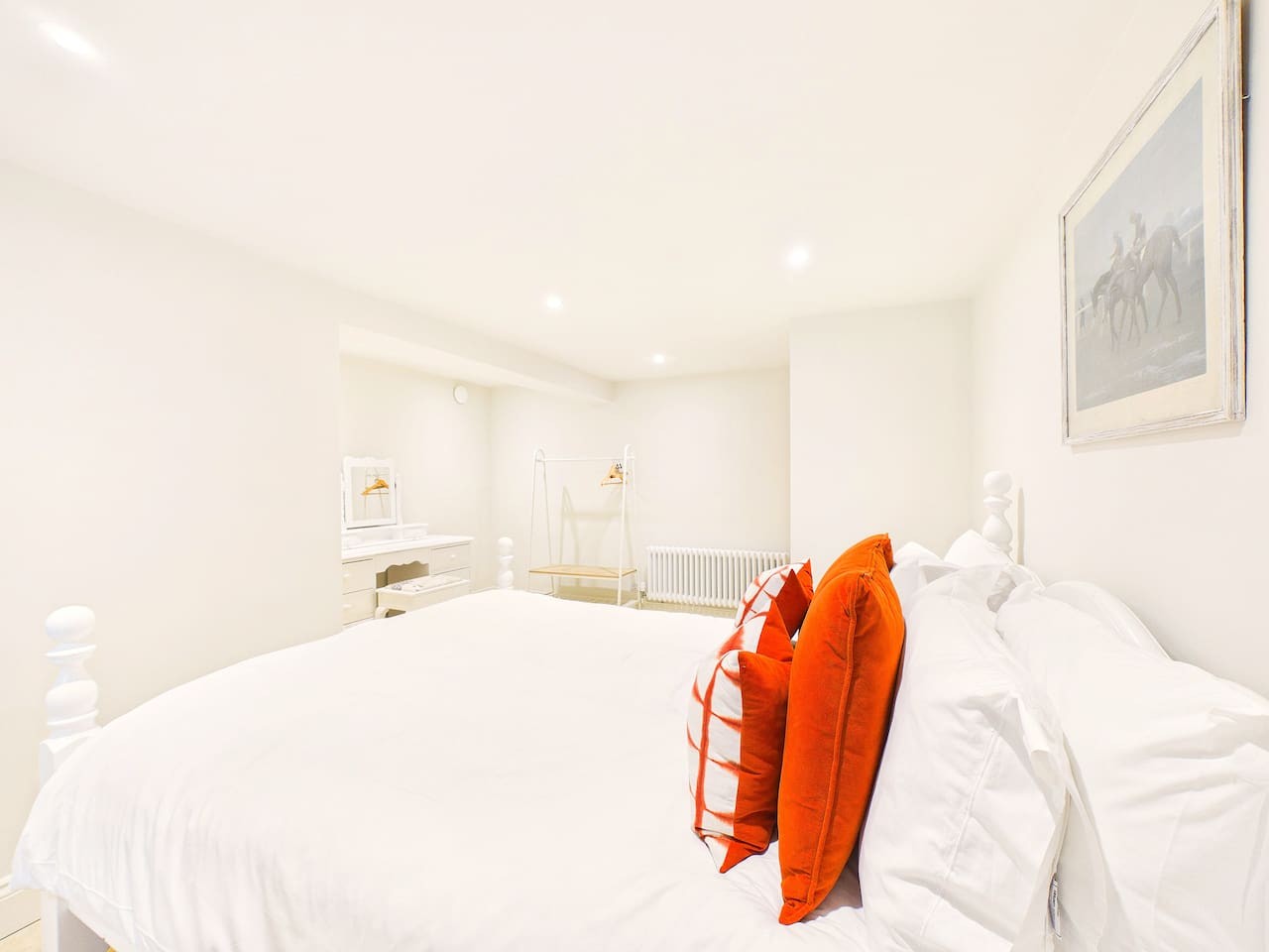 The Hyde in Hyde Lane - Property image 25 - VivreStays