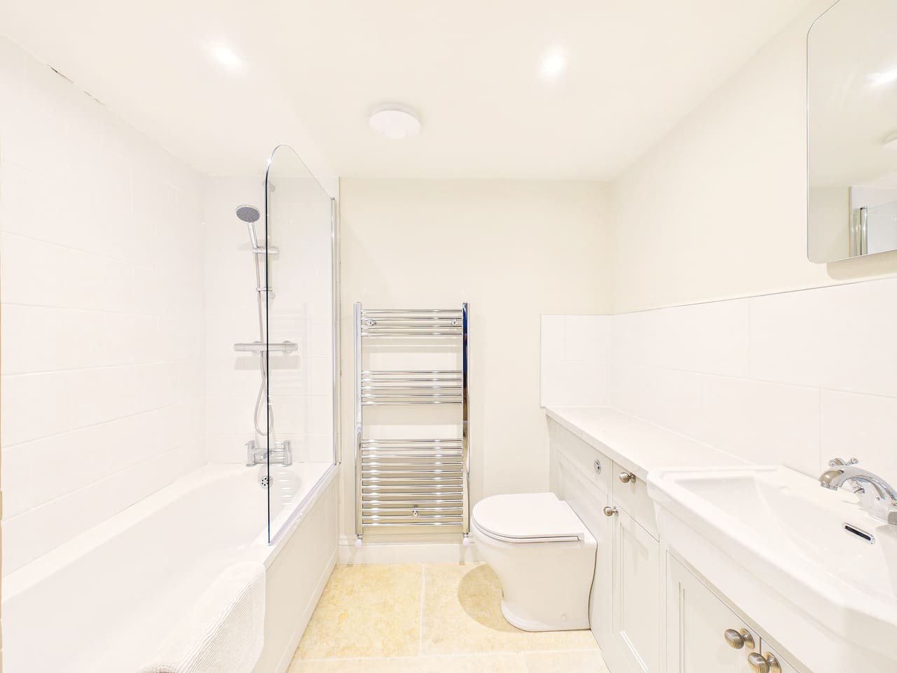 The Hyde in Hyde Lane - Property image 27 - VivreStays