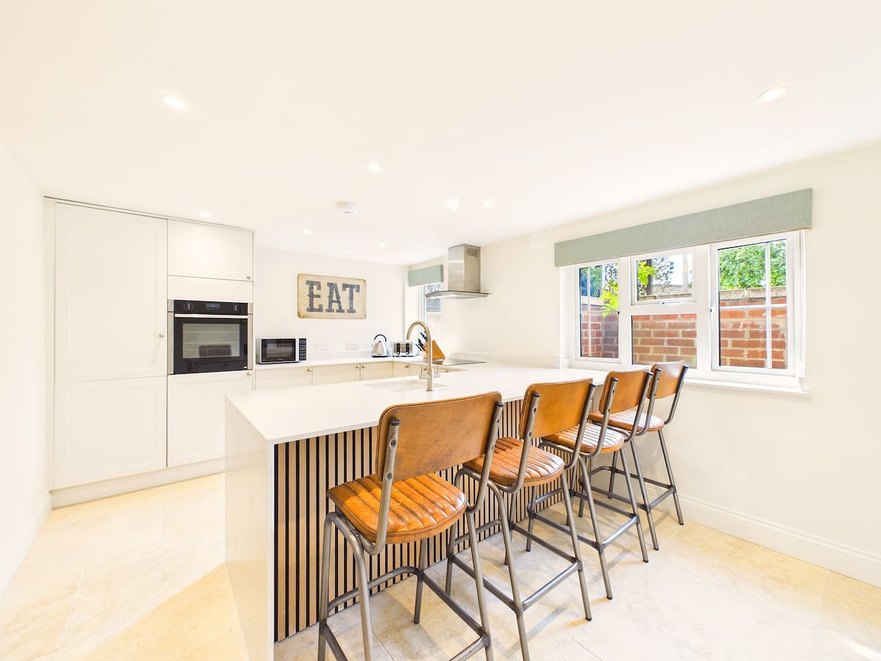 The Hyde in Hyde Lane - Property image 3 - VivreStays