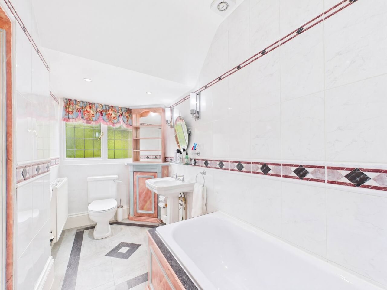 St Edmunds in Sandy Lane Road - Property image 33 - VivreStays