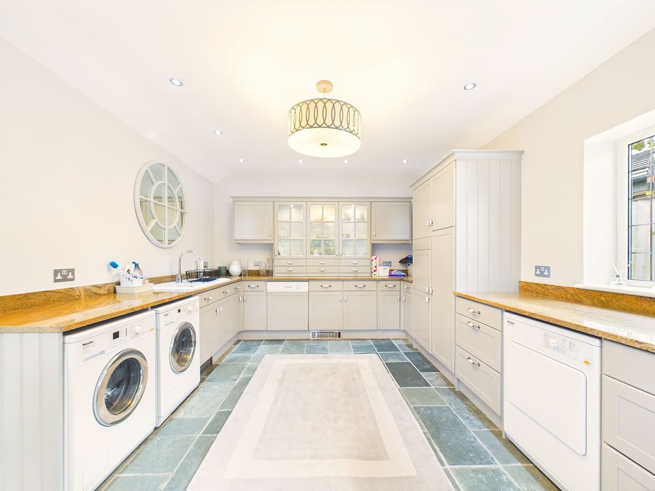 St Edmunds in Sandy Lane Road - Property image 21 - VivreStays