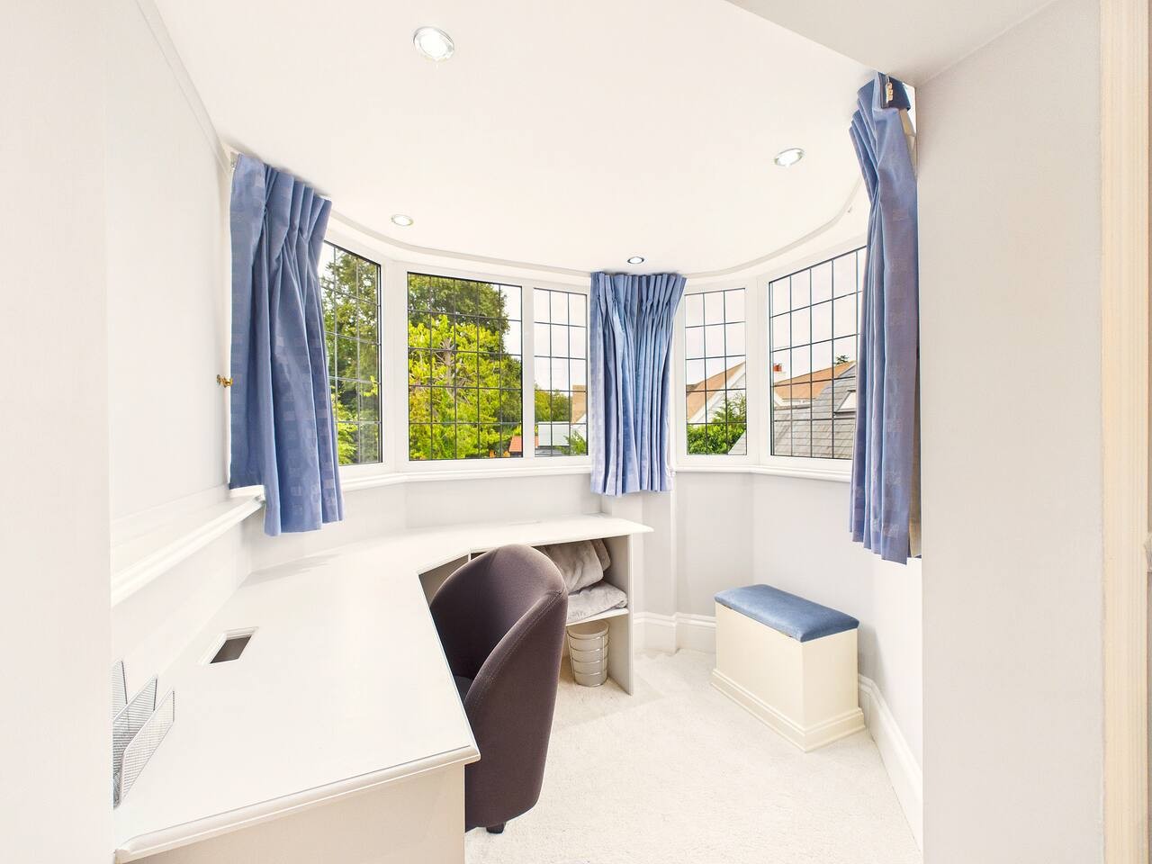 St Edmunds in Sandy Lane Road - Property image 26 - VivreStays