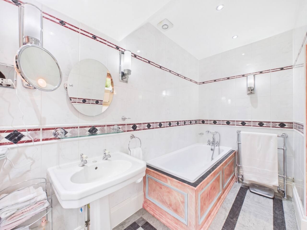 St Edmunds in Sandy Lane Road - Property image 34 - VivreStays