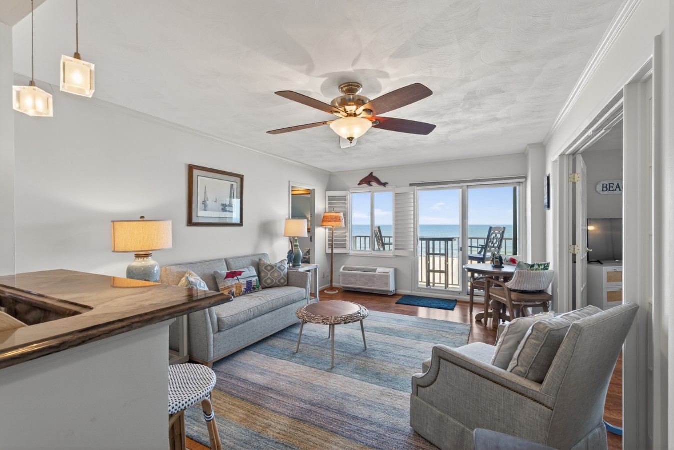 Wake Up Hearing The Waves |Perfect 4th Floor Haven 403