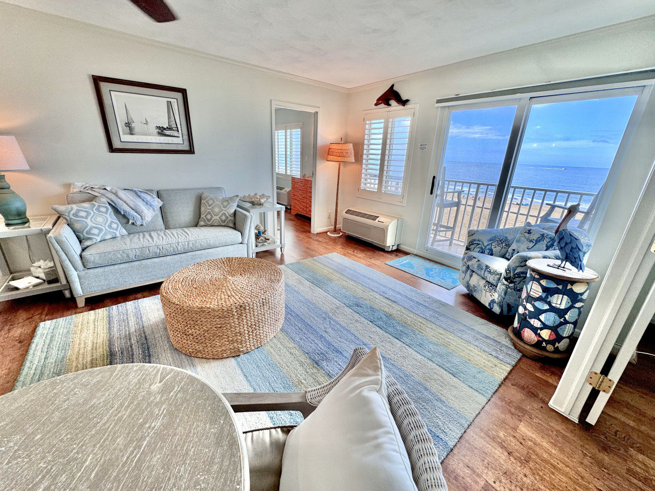 Unit 403 - Wake Up Hearing The Waves