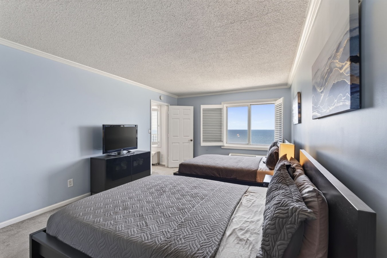 20-web-or-mls-303-atlantic-ave-1304.jpg