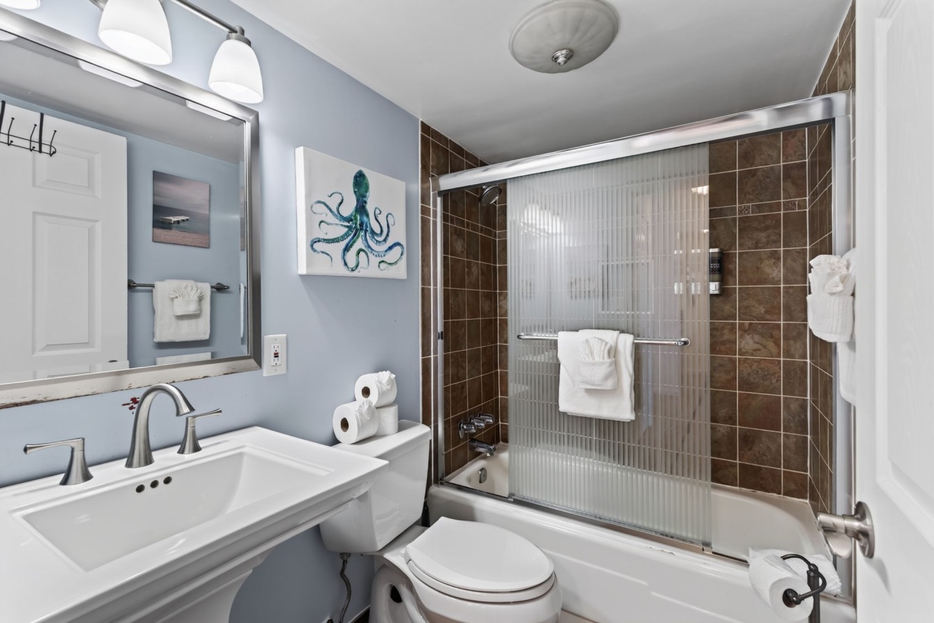 24-web-or-mls-303-atlantic-ave-1304.jpg