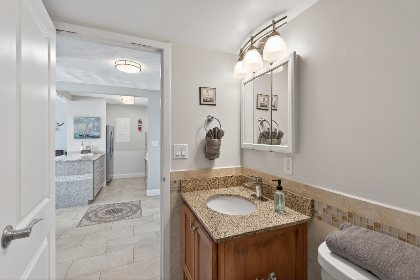 16-web-or-mls-303-atlantic-ave-706.jpg
