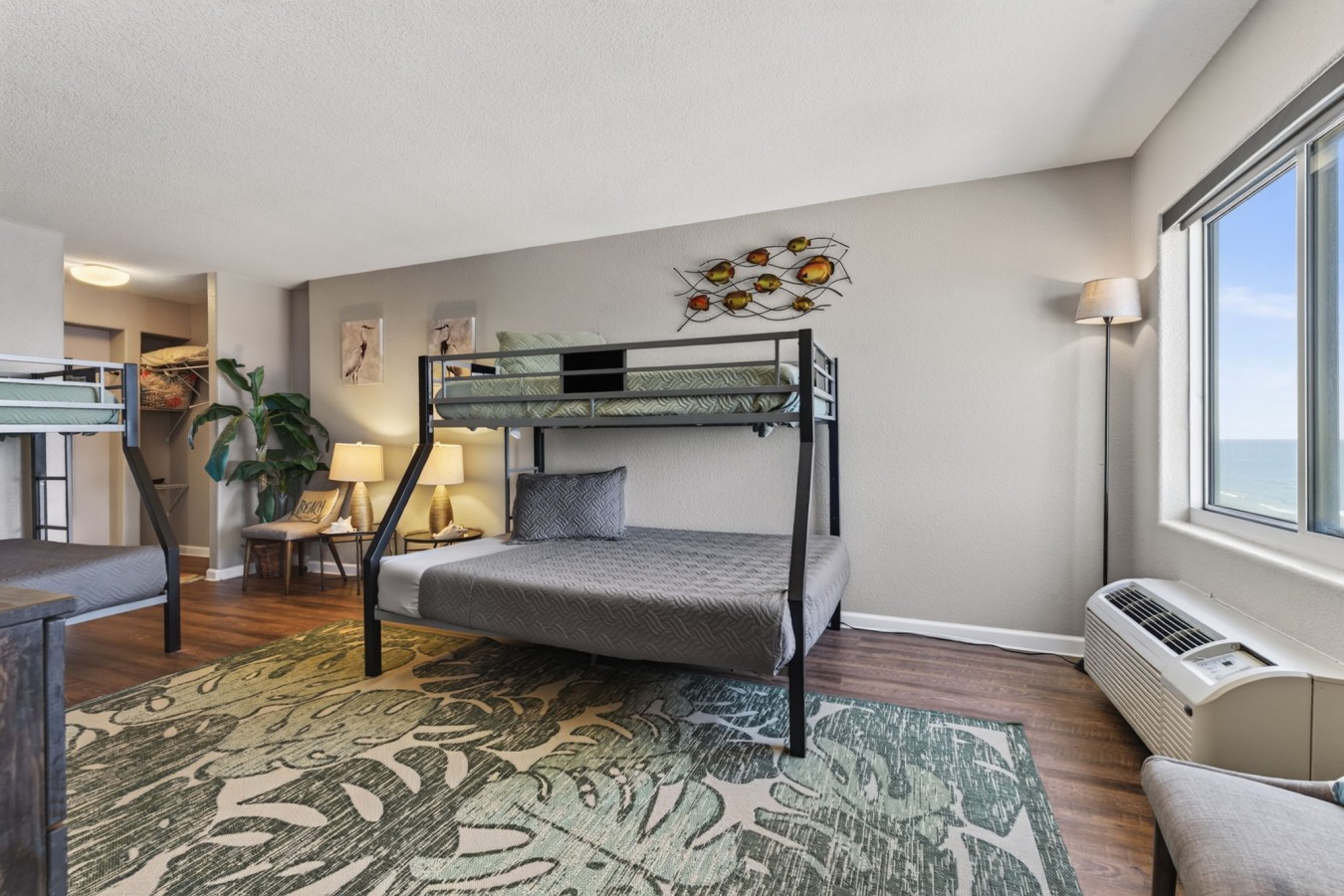 17-web-or-mls-303-atlantic-ave-903.jpg