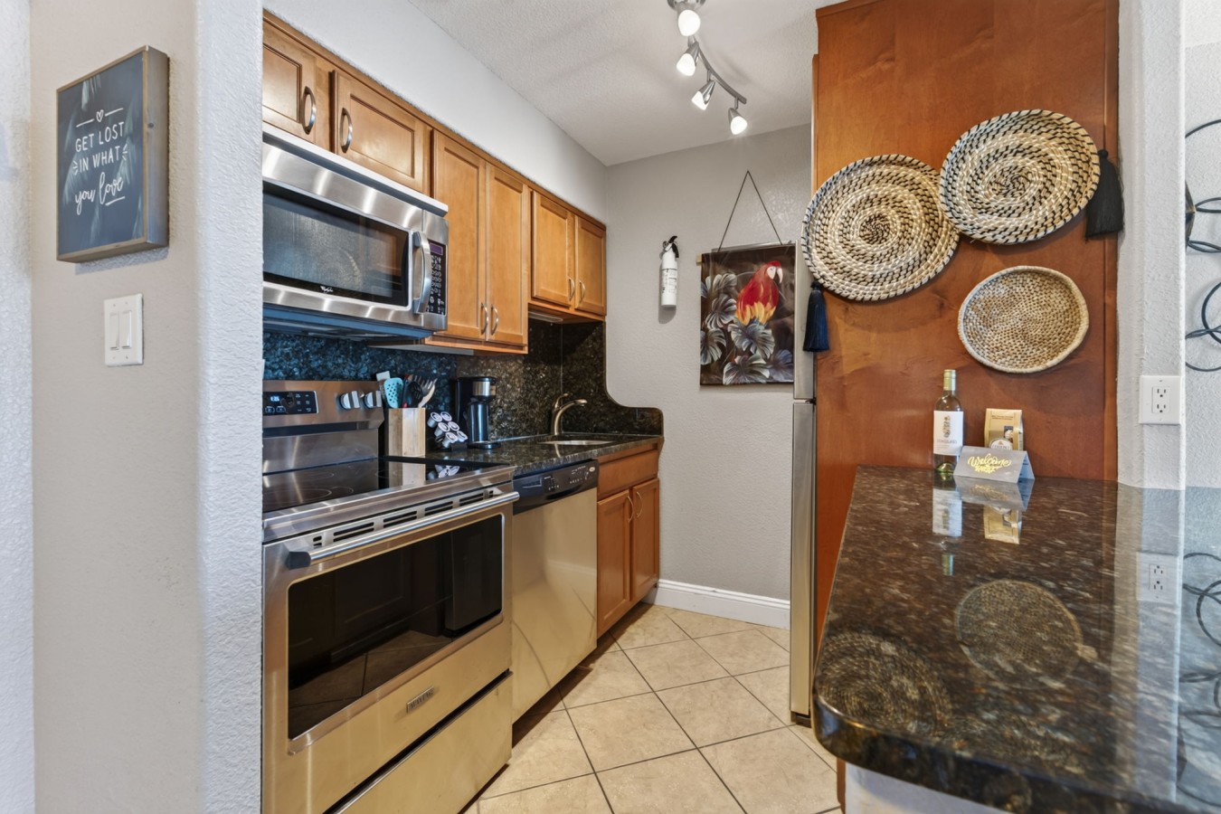 8-web-or-mls-303-atlantic-ave-903.jpg