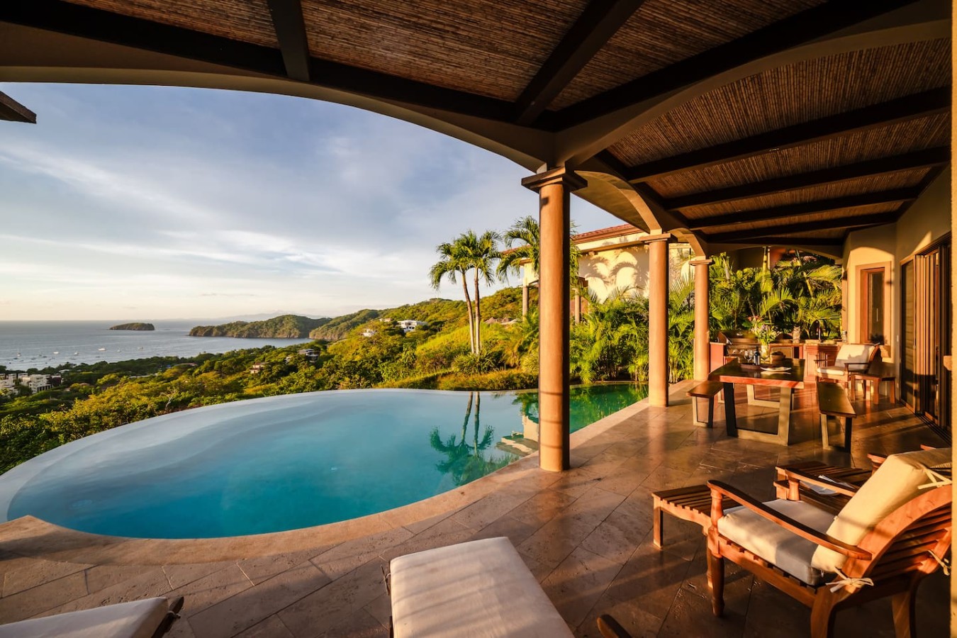 Elite Living | Sunset Oasis Infinity Pool | Ocean Views!