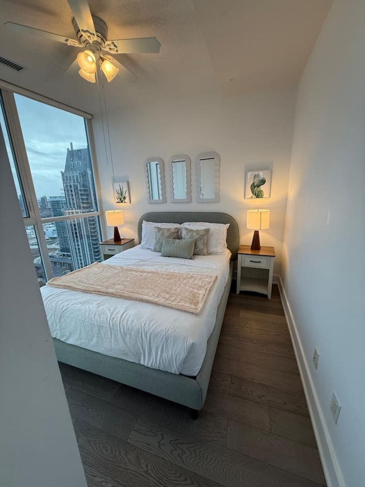Penthouse 2BR+Den | Skyline Views • SQ1 • Parking photo 23