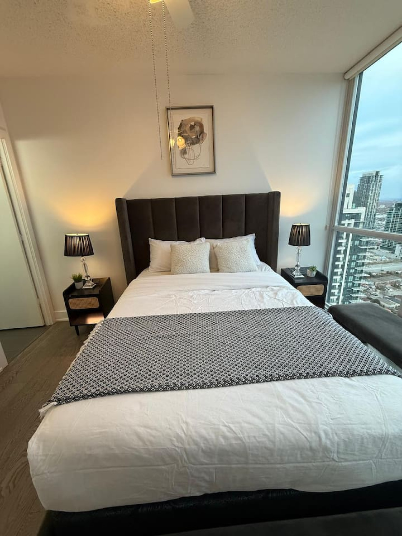 Penthouse 2BR+Den | Skyline Views • SQ1 • Parking photo 9