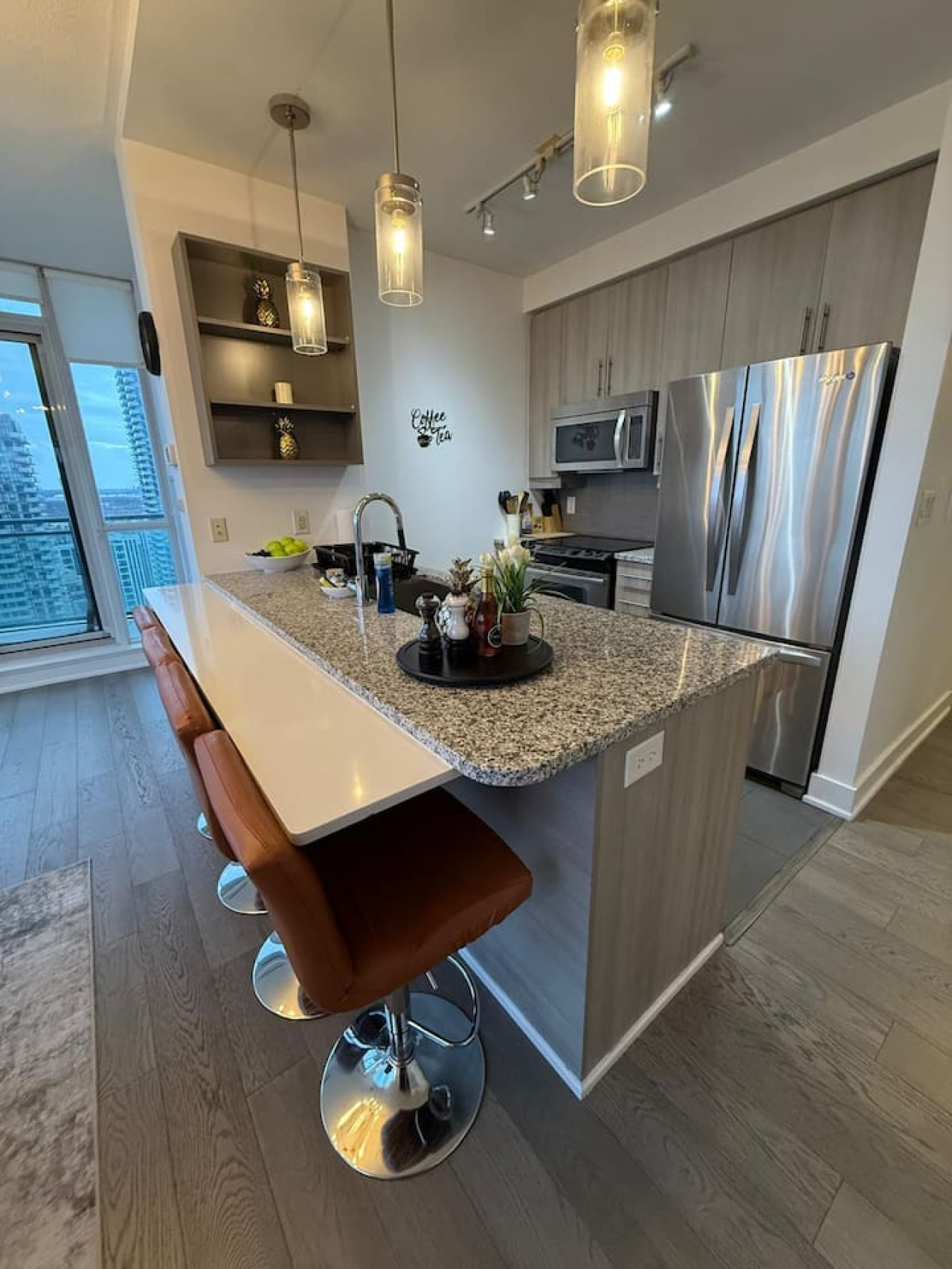 Penthouse 2BR+Den | Skyline Views • SQ1 • Parking photo 6