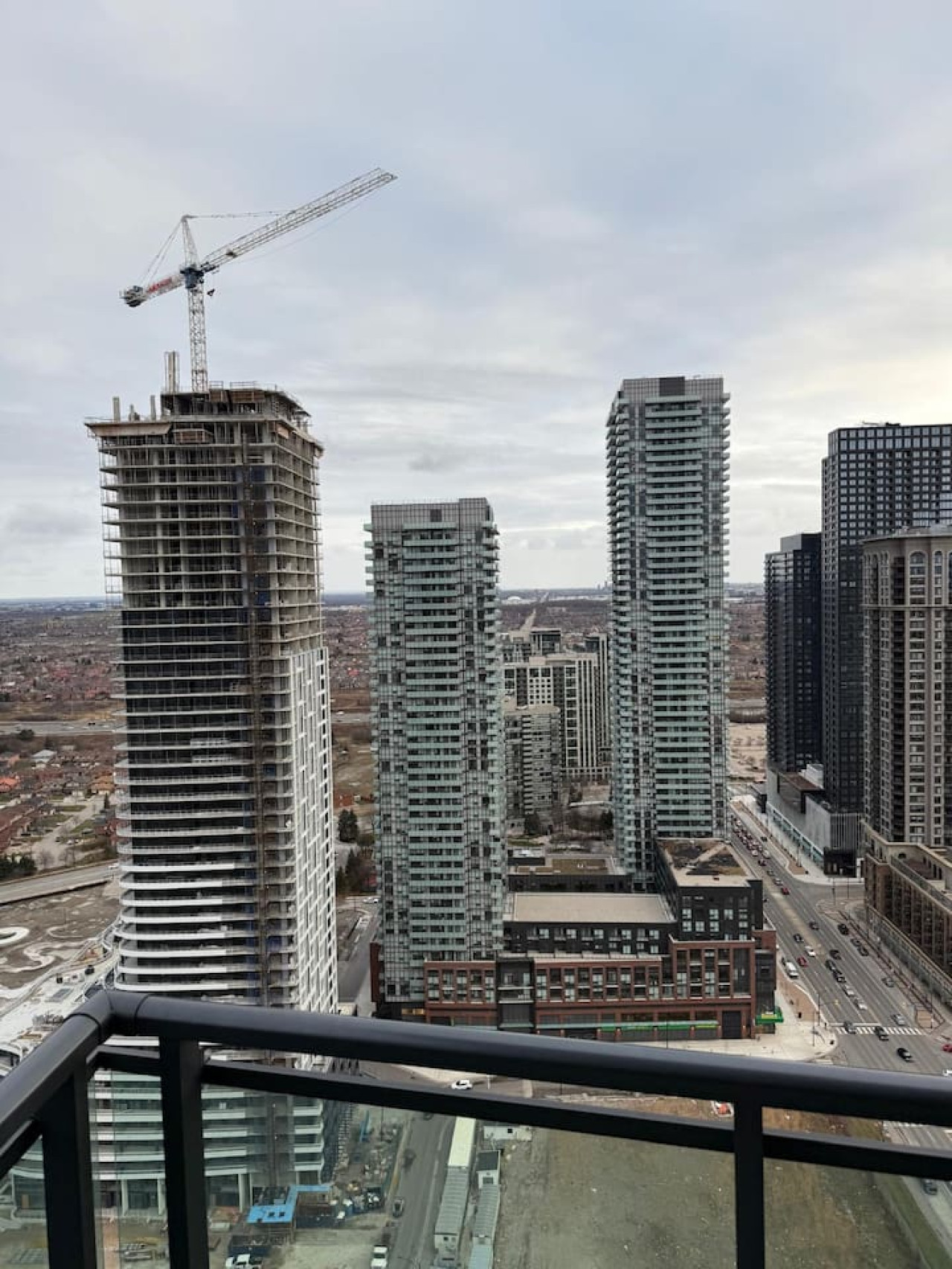 Penthouse 2BR+Den | Skyline Views • SQ1 • Parking photo 31