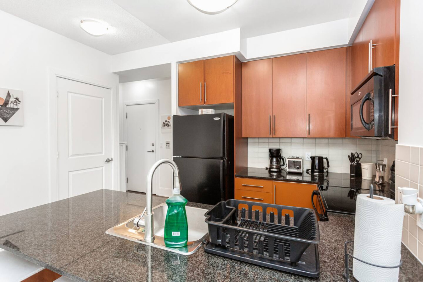 Luxurious 2BR/2BATH Condo- Steps from Square One photo 29