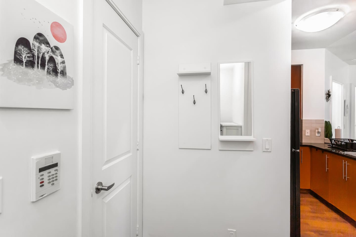 Luxurious 2BR/2BATH Condo- Steps from Square One photo 8