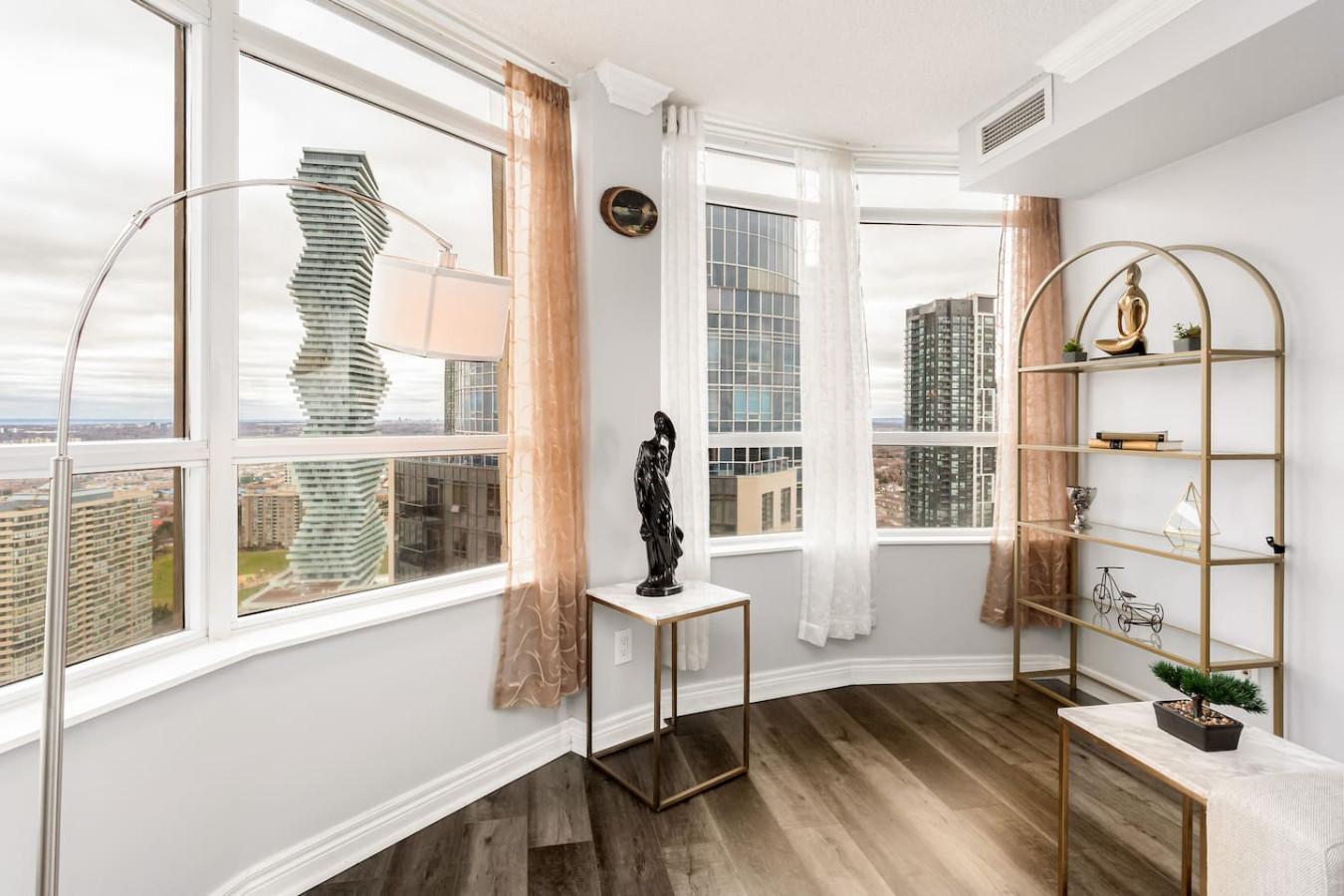 Sky Retreat | 2BR-2BA High Floor | 180° City View photo 44