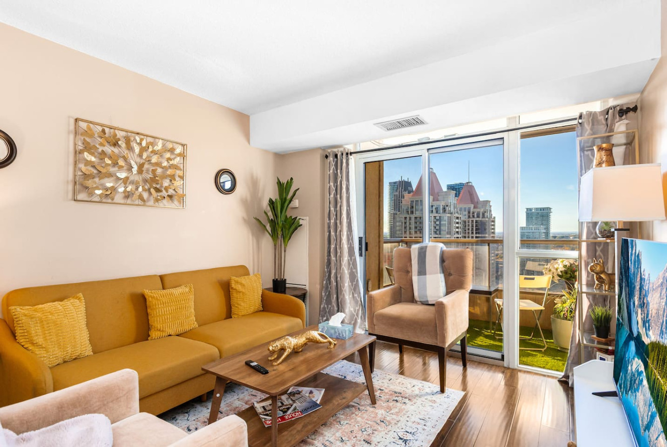 Premier SkySuite 3BR | Horizon Views + Parking photo 17
