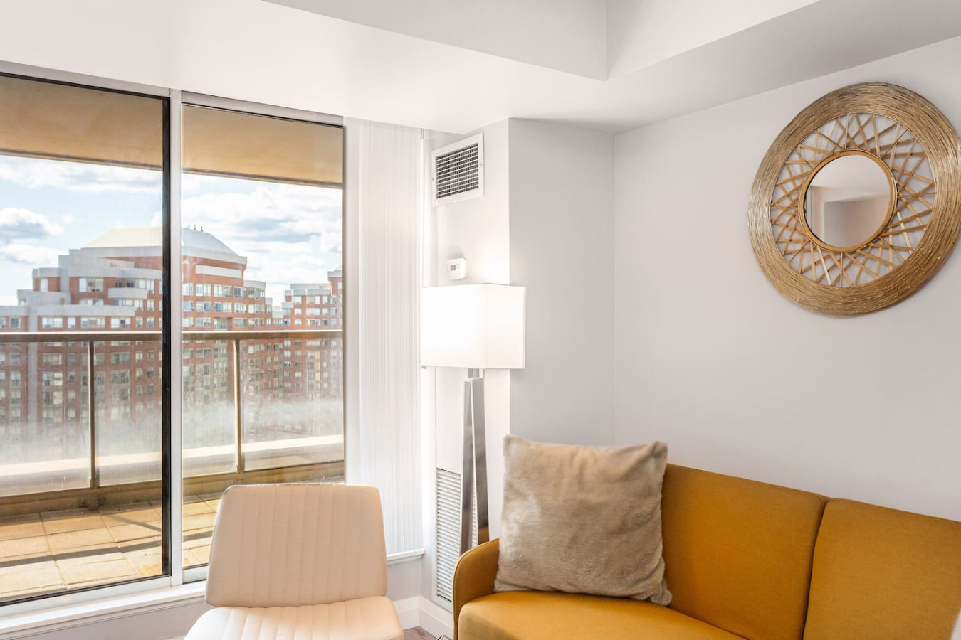 SkyView 2+1 Condo|Stunning Views|Steps to SQ1 Mall photo 43