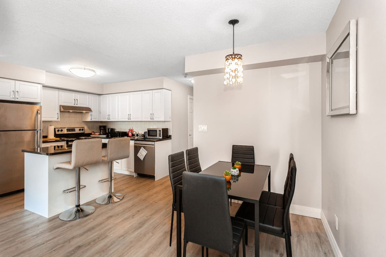 SkyView 2+1 Condo|Stunning Views|Steps to SQ1 Mall photo 7