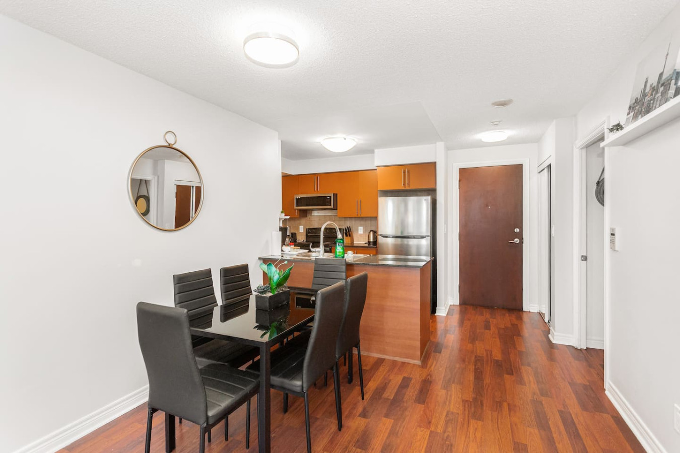 Skyline 3BR Condo | Steps to SQ 1 + Free Parking photo 46