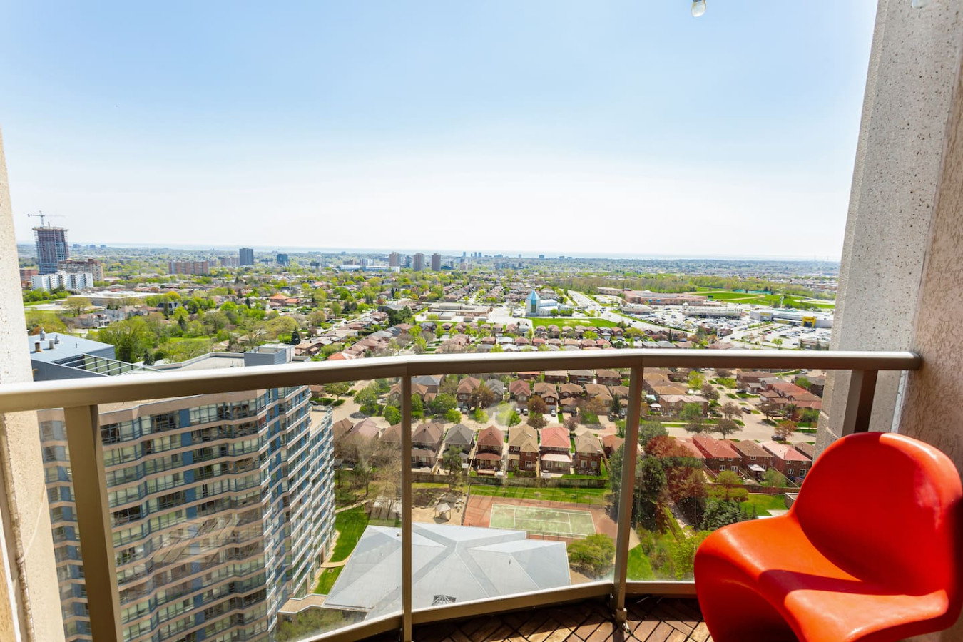 Luxury 2BR+Den | Steps from SQ1 | Panoramic Views! photo 28