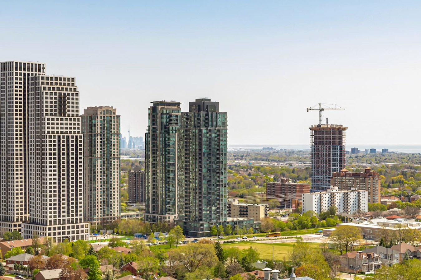 Luxury 2BR+Den | Steps from SQ1 | Panoramic Views! photo 4