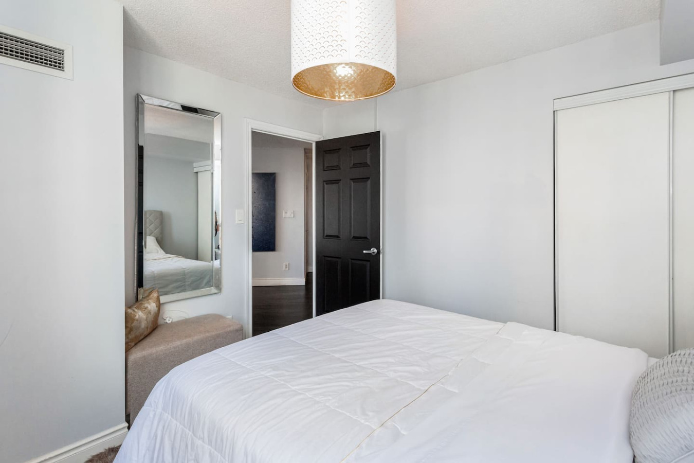 Luxury 2BR+Den | Steps from SQ1 | Panoramic Views! photo 56