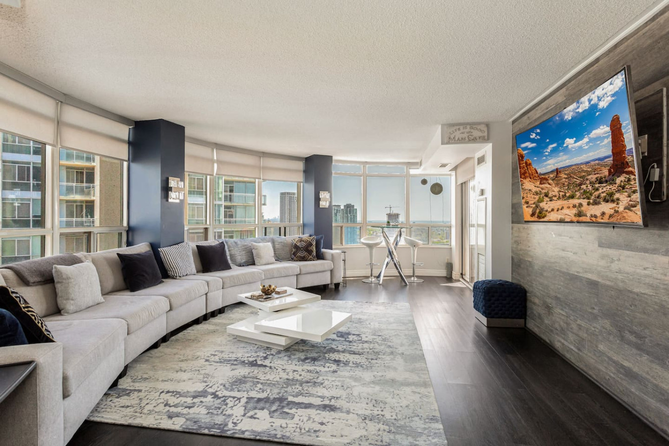 Luxury 2BR+Den | Steps from SQ1 | Panoramic Views! photo 44