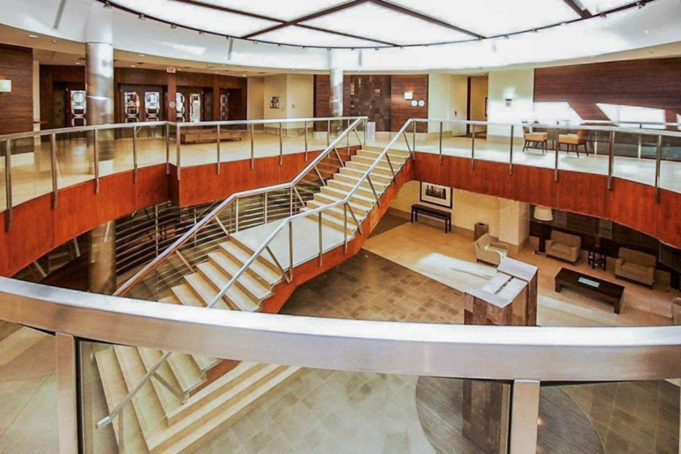 High-End 2BR/2BA Condo-Steps to Square One Mall photo 48