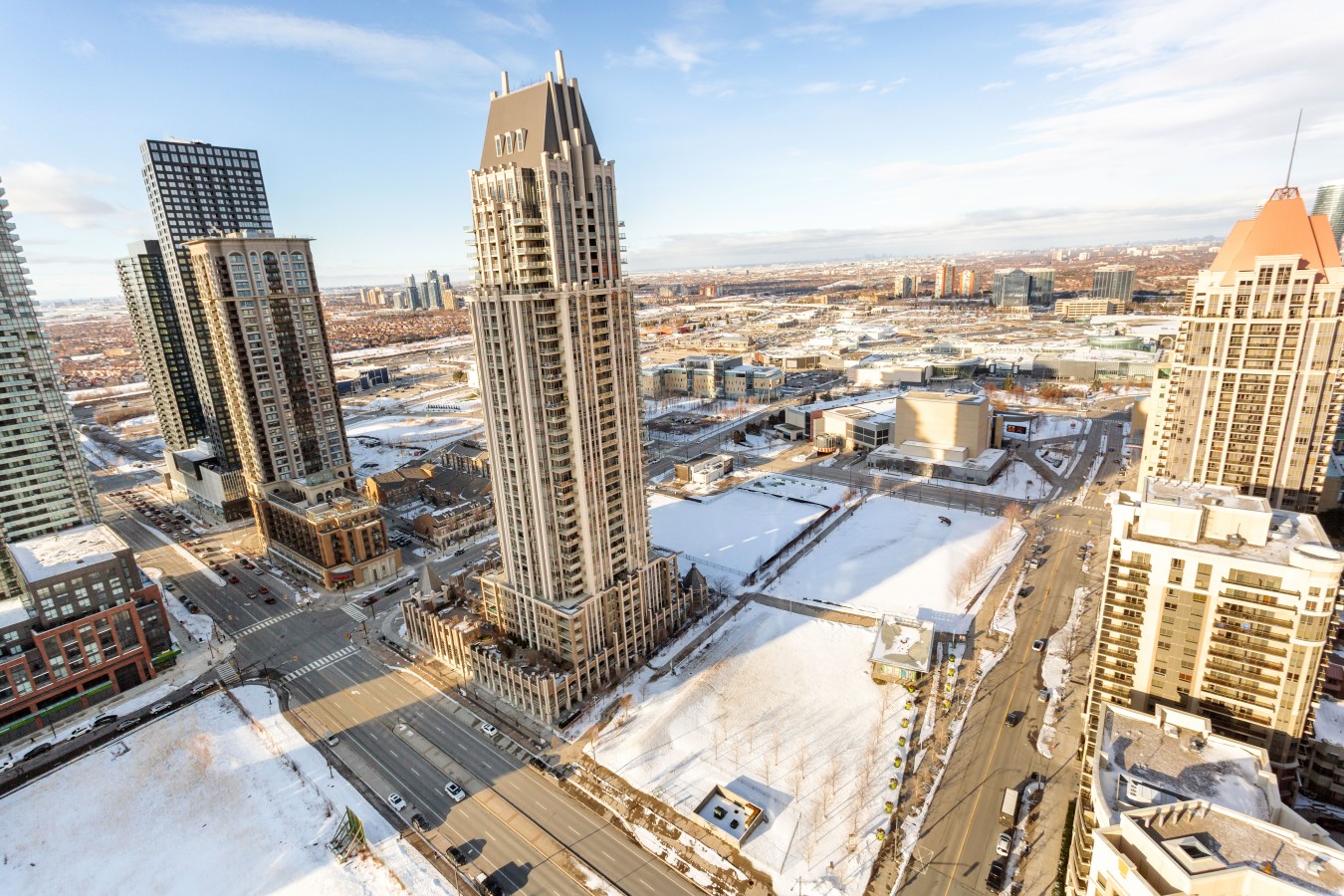Sky-High 2BR/2BA Condo | Best City Views+Parking — furnished suite photo 24 in Mississauga