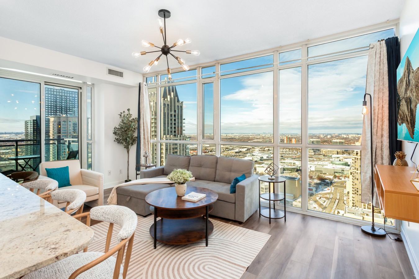 Sky-High 2BR/2BA Condo | Best City Views+Parking — furnished suite photo 44 in Mississauga