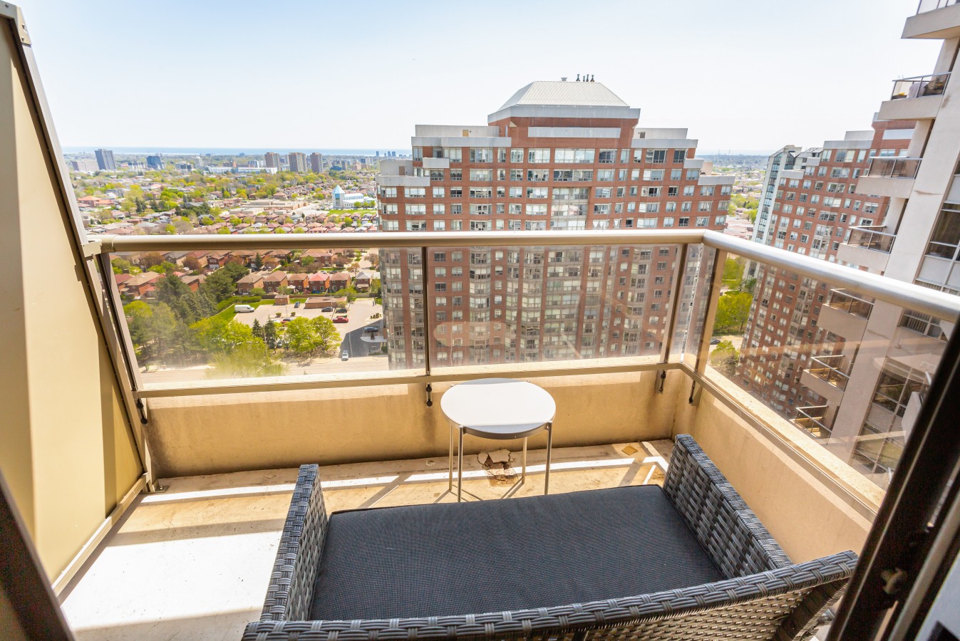Sleek 2BR Stay Near Square One & Downtown — furnished suite photo 43 in Mississauga