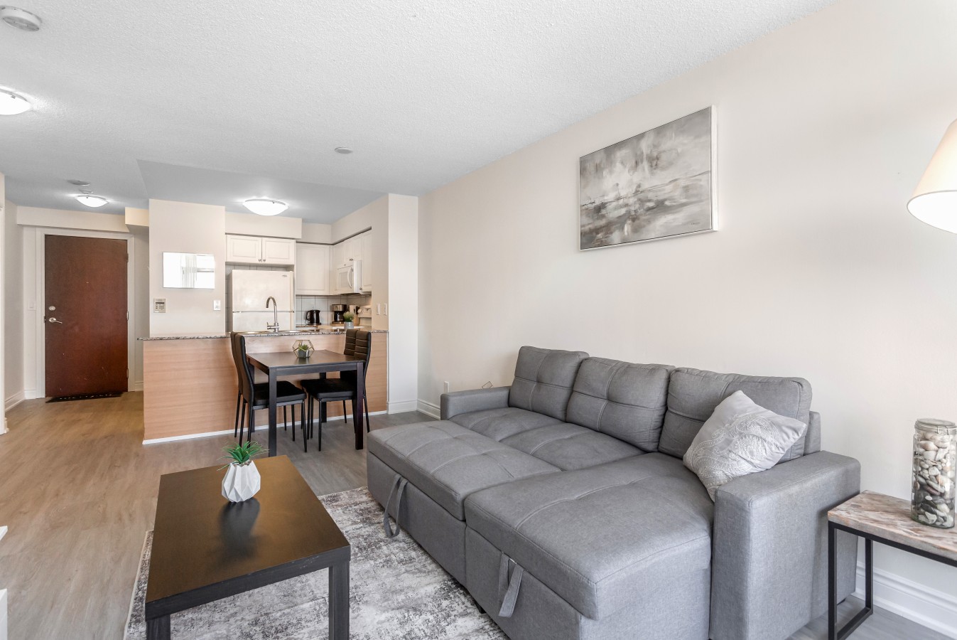 Sleek 2BR Stay Near Square One & Downtown — furnished suite photo 25 in Mississauga