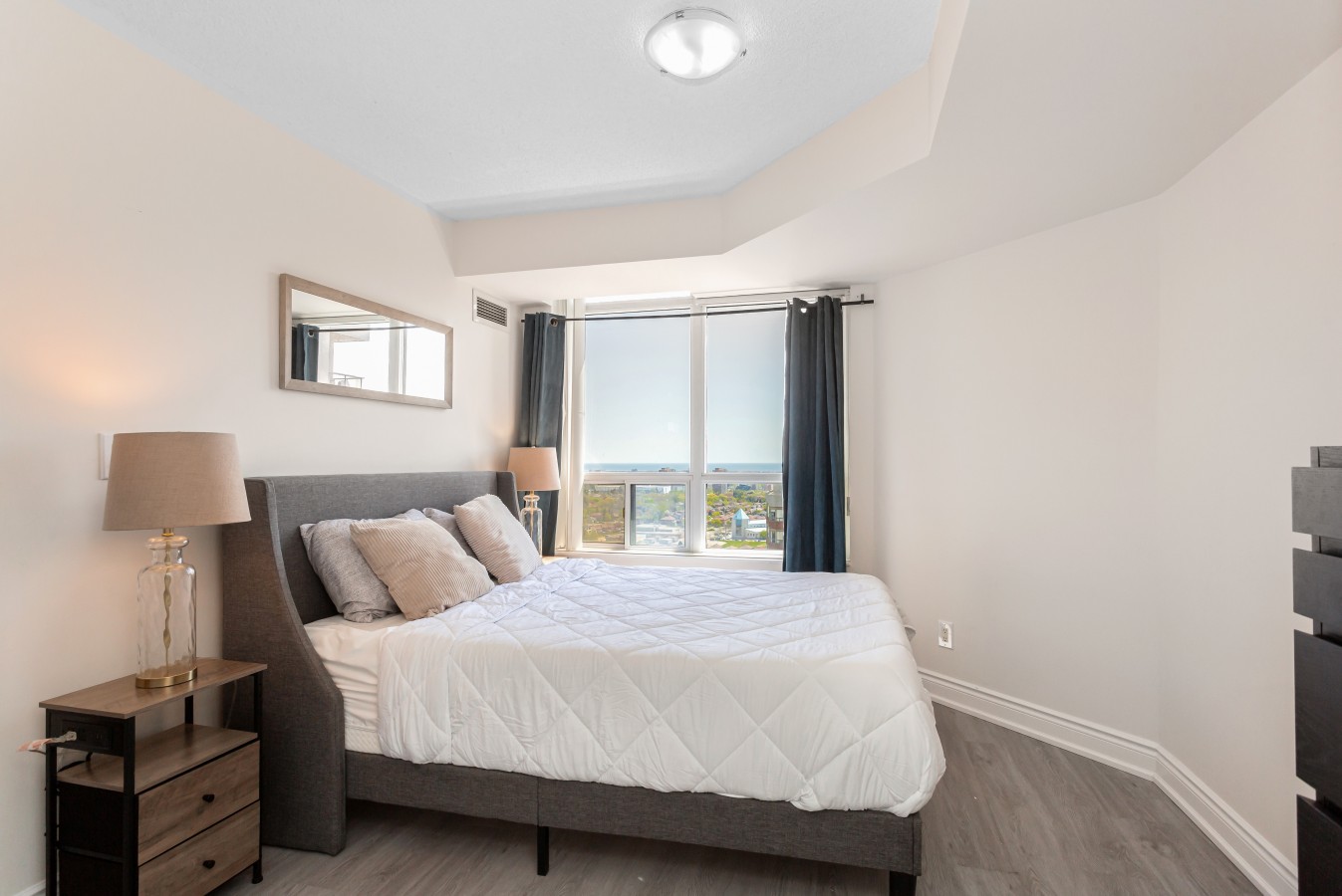 Sleek 2BR Stay Near Square One & Downtown — furnished suite photo 48 in Mississauga