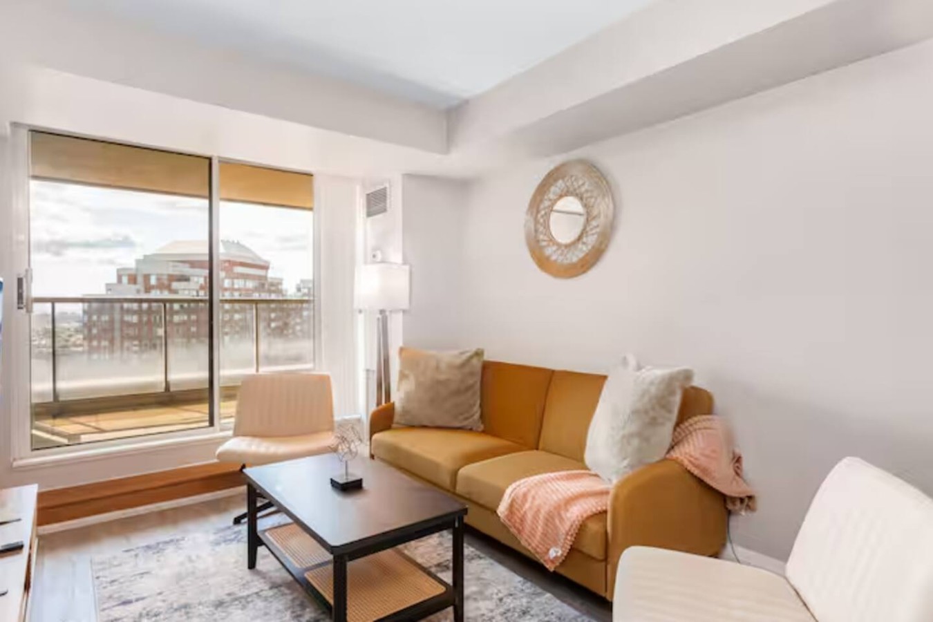 Stylish 2+1 Condo | Views Near SQ1 Mall photo 9