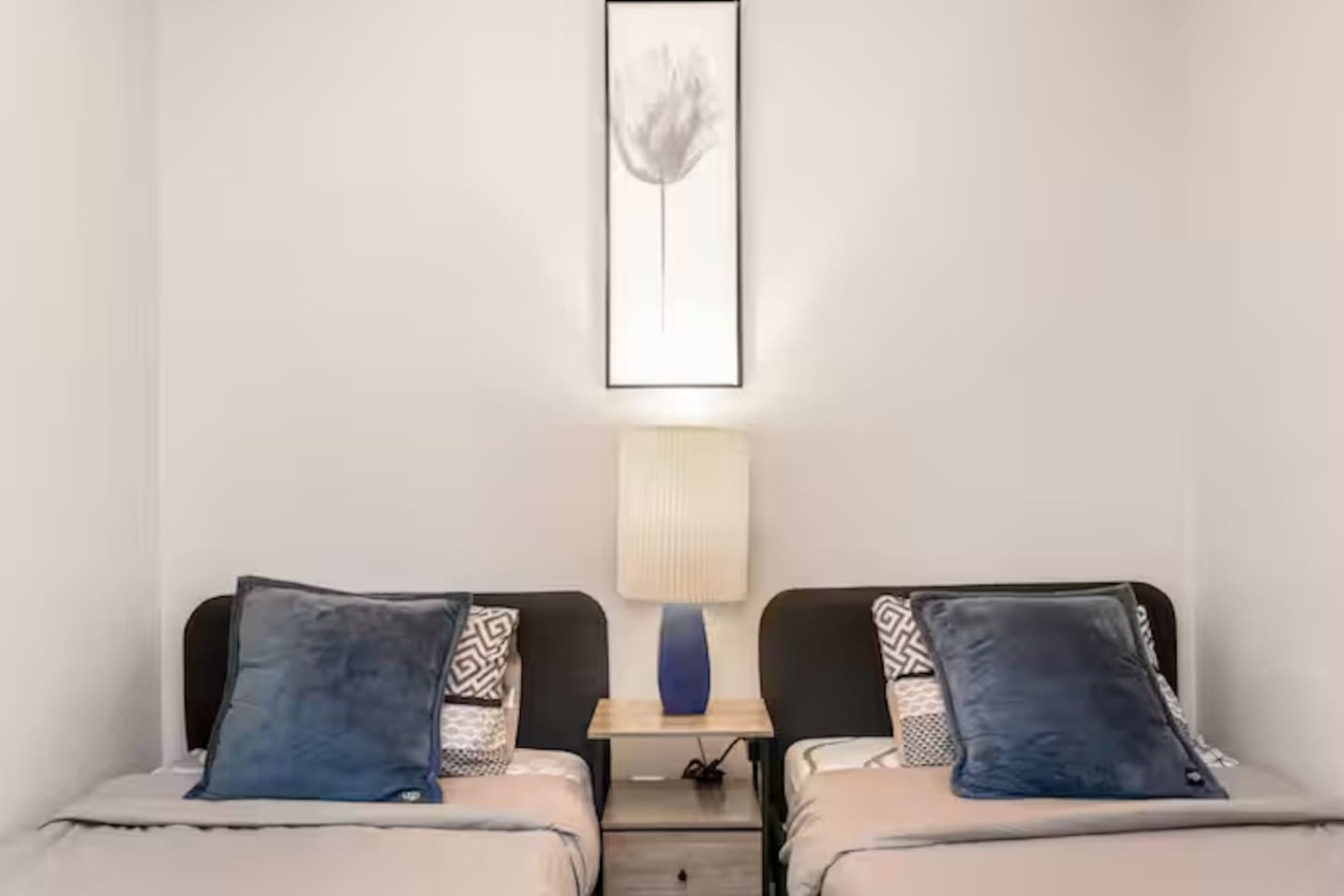 Stylish 2+1 Condo | Views Near SQ1 Mall photo 43