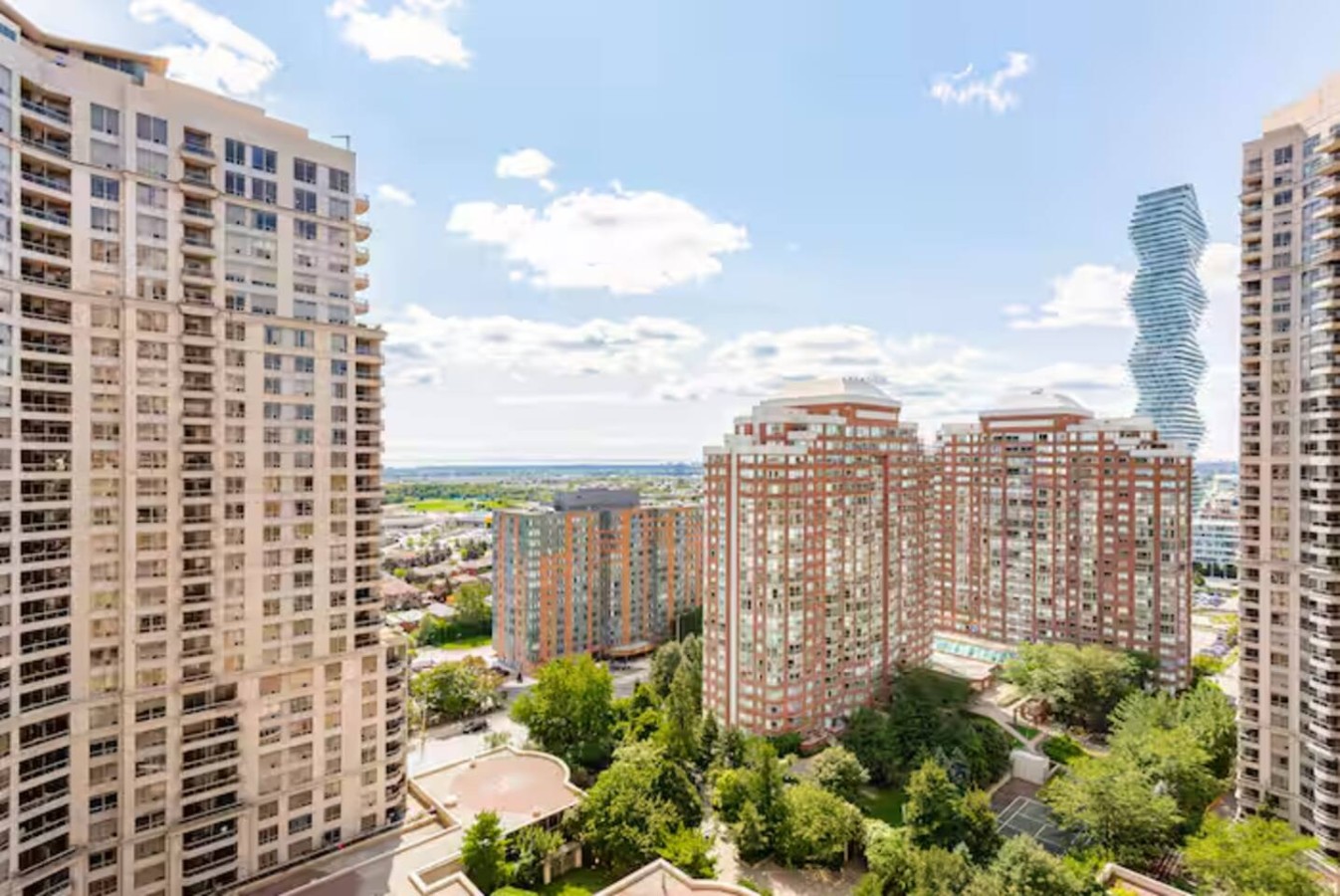 Stylish 2+1 Condo | Views Near SQ1 Mall photo 13