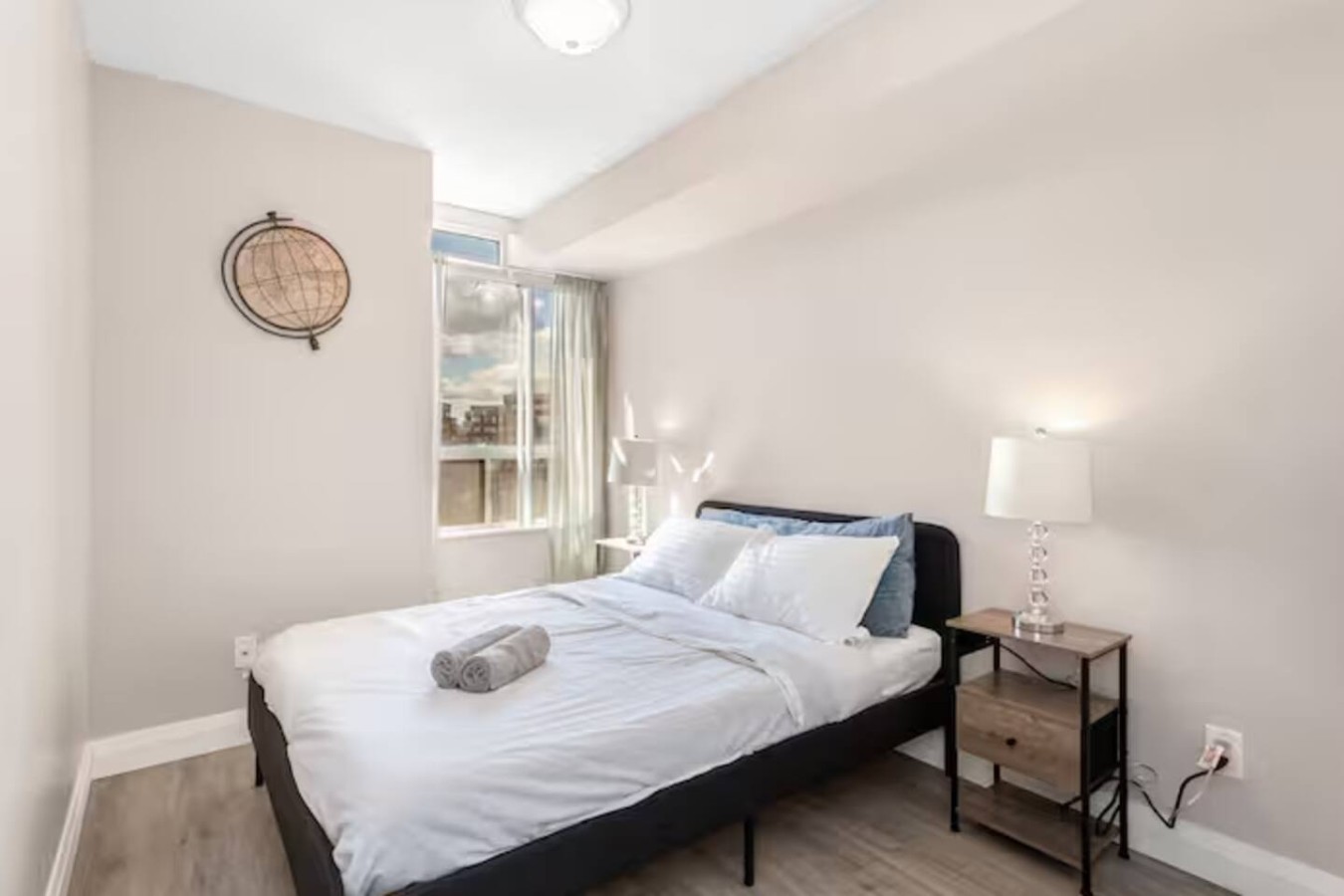 Stylish 2+1 Condo | Views Near SQ1 Mall photo 38