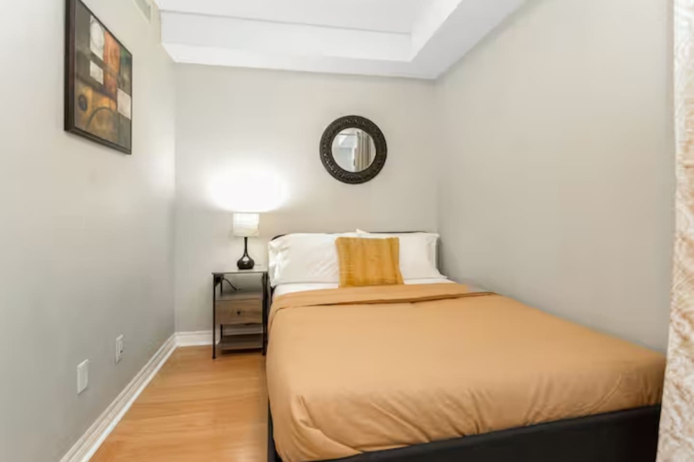 High-Rise Skyline Suite | Sleeps 5 | SQ1 photo 23