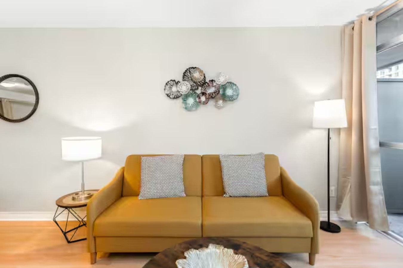 High-Rise Skyline Suite | Sleeps 5 | SQ1 photo 2