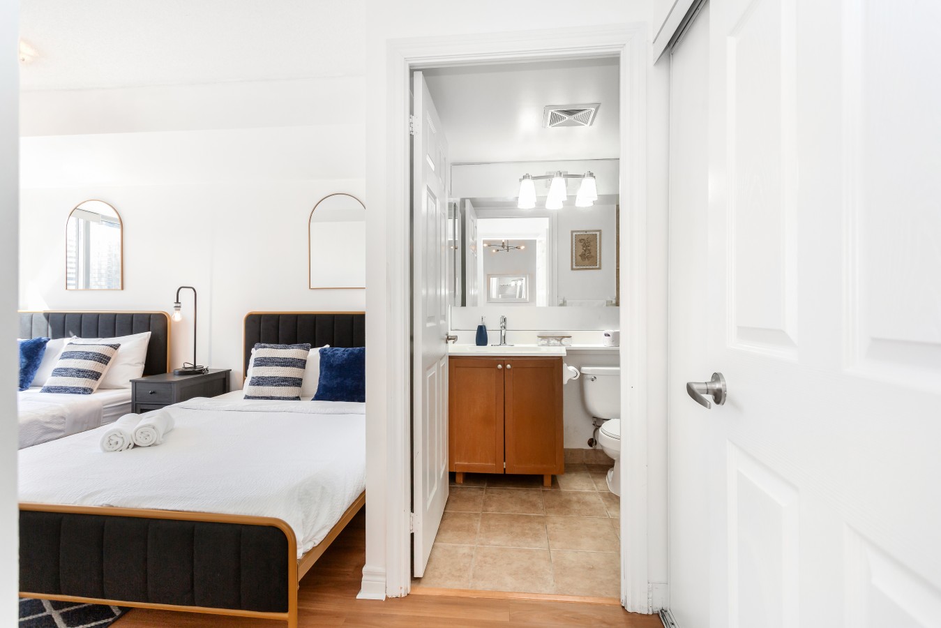 City Retreat | 2BR 2BATH | Sleeps 8 | Free Parking — furnished suite photo 42 in Mississauga