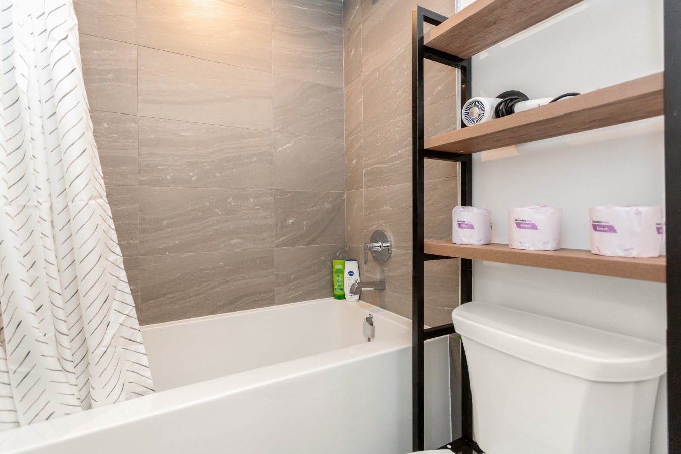 Luxury Skyline Condo | Pool • Gym • Steps to SQ1 — furnished suite photo 28 in Mississauga