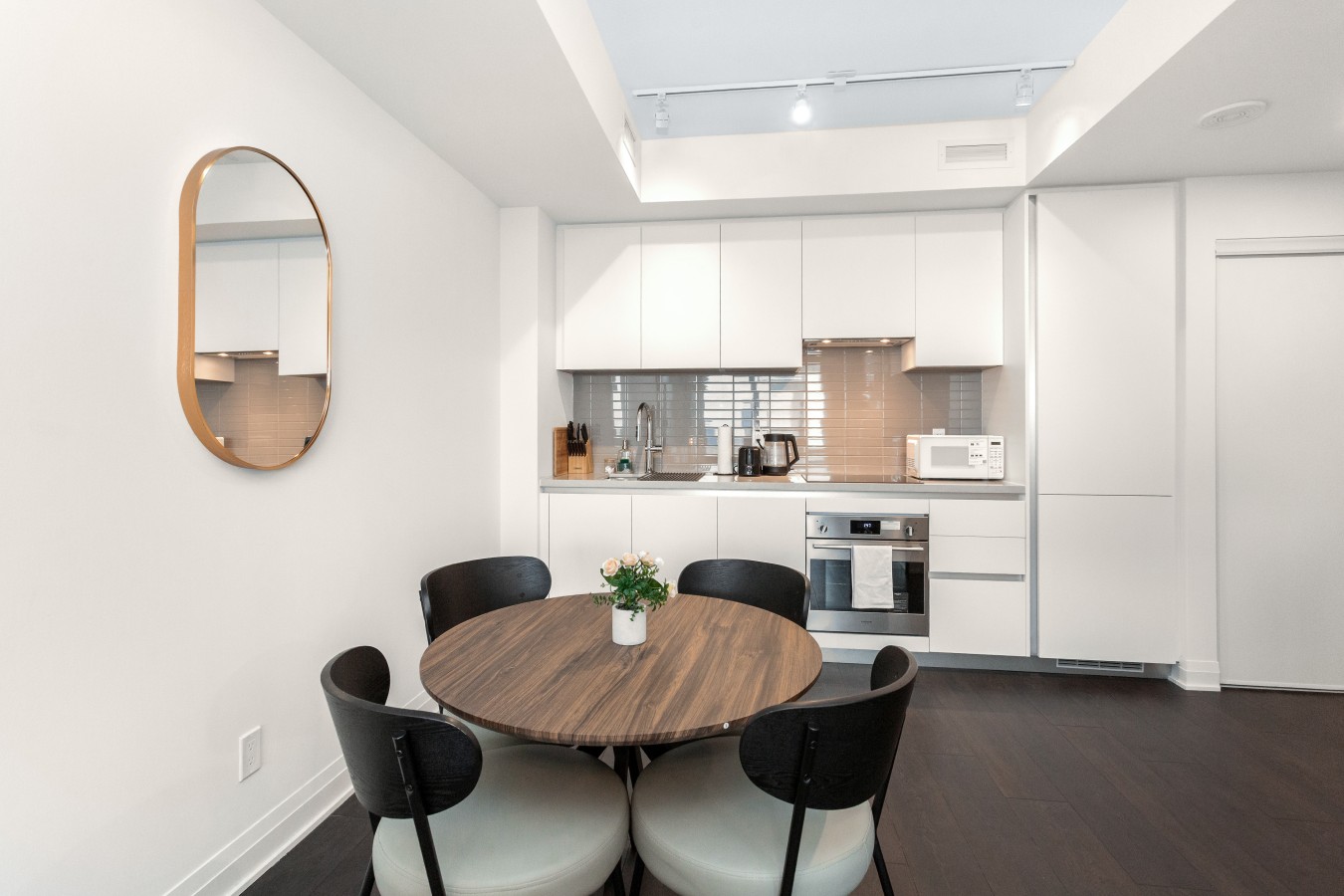 Luxury Skyline Condo | Pool • Gym • Steps to SQ1 — furnished suite photo 48 in Mississauga