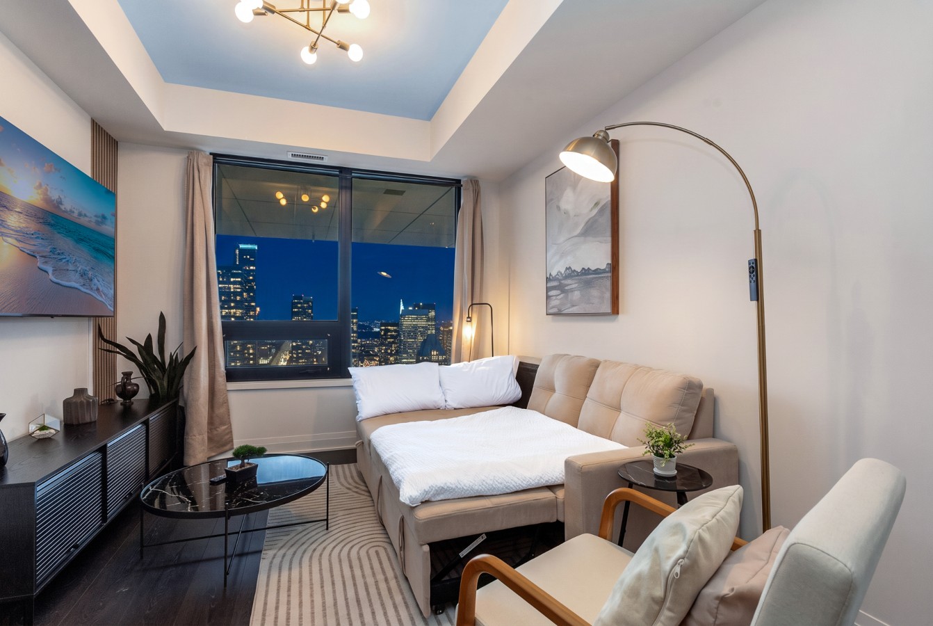 Luxury Skyline Condo | Pool • Gym • Steps to SQ1 — furnished suite photo 21 in Mississauga