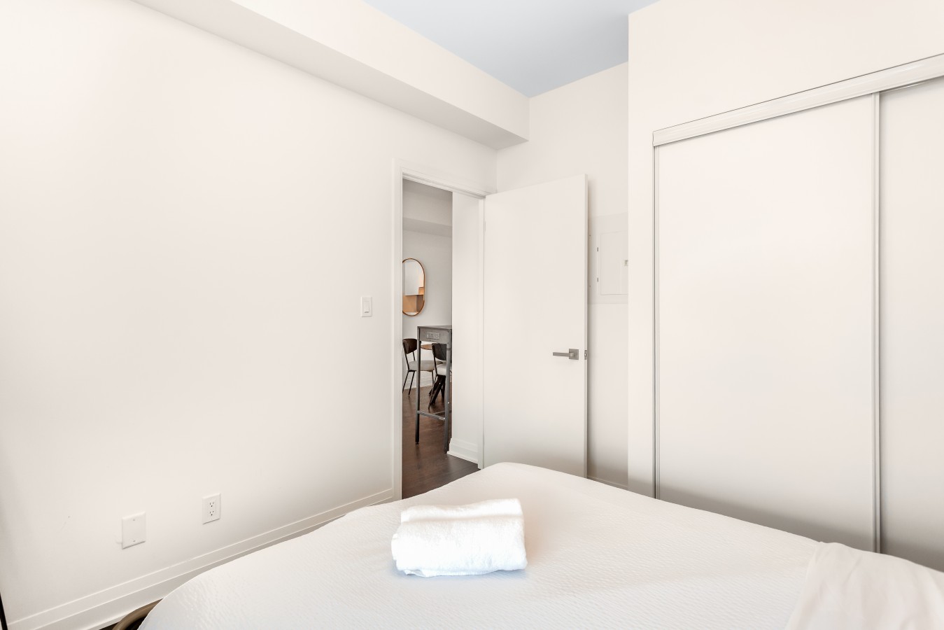 Luxury Skyline Condo | Pool • Gym • Steps to SQ1 — furnished suite photo 22 in Mississauga