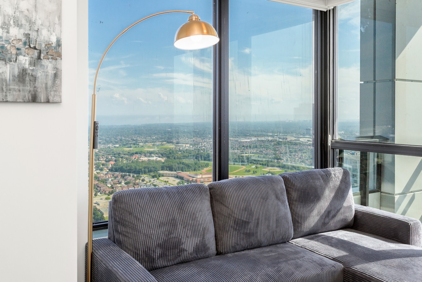 Sunset Retreat | 2BR/2BA | CN Tower View + Parking — furnished suite photo 16 in Mississauga