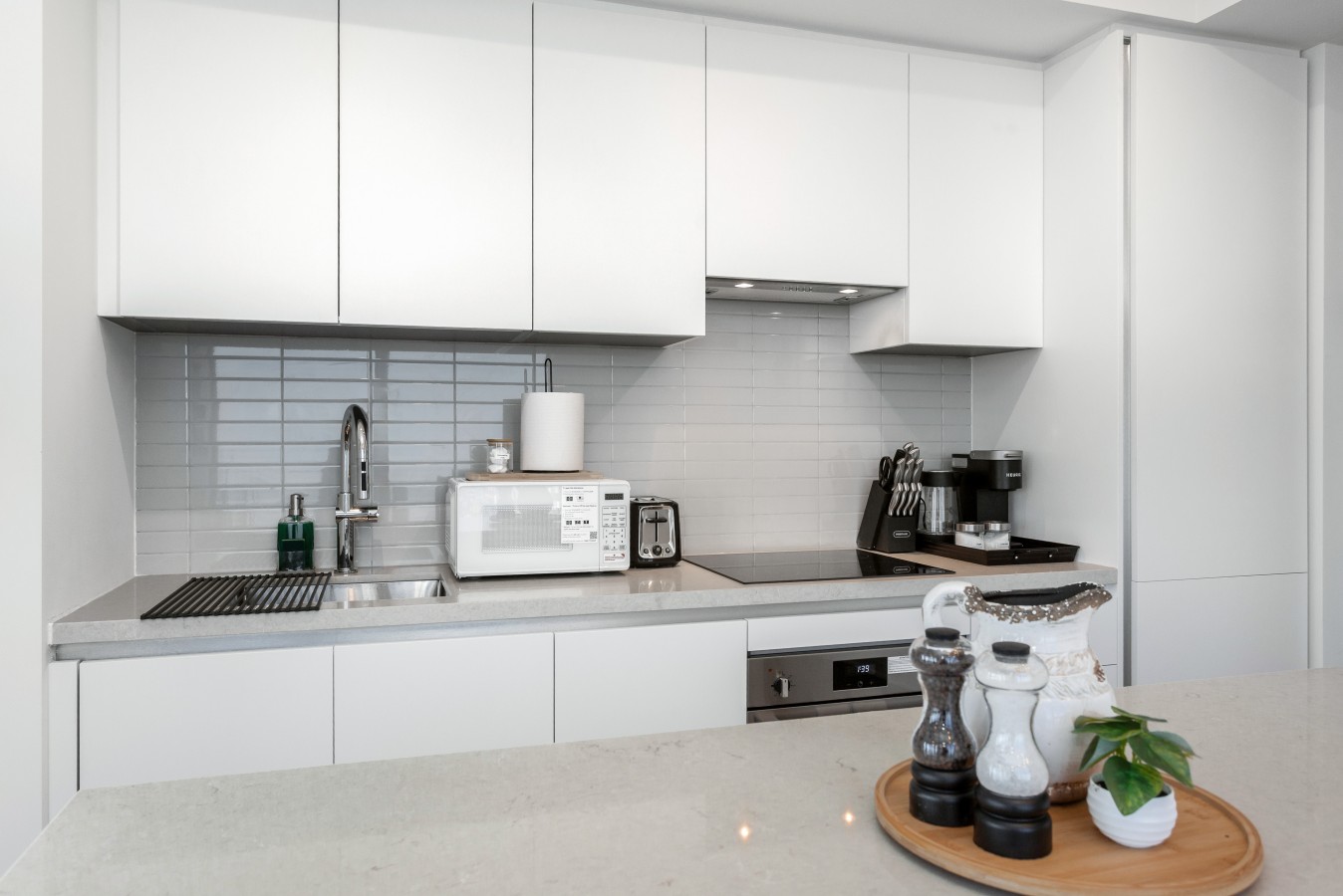 Sunset Retreat | 2BR/2BA | CN Tower View + Parking — furnished suite photo 35 in Mississauga