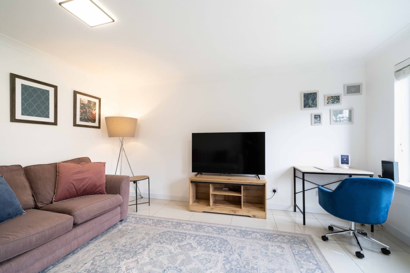Cutters House*Sleeps 9*Groups*Contractors*Parking in 1 Cutter Close - Property image 34 - VivreStays